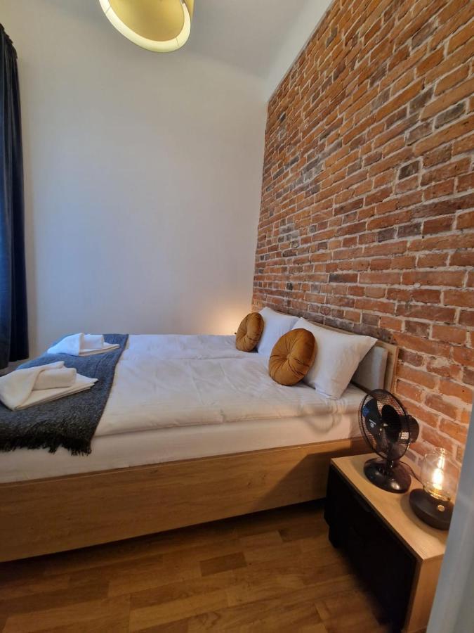 Golden Pearl - Main Square, 100 Sqm, 4 Rooms Cracóvia Exterior foto