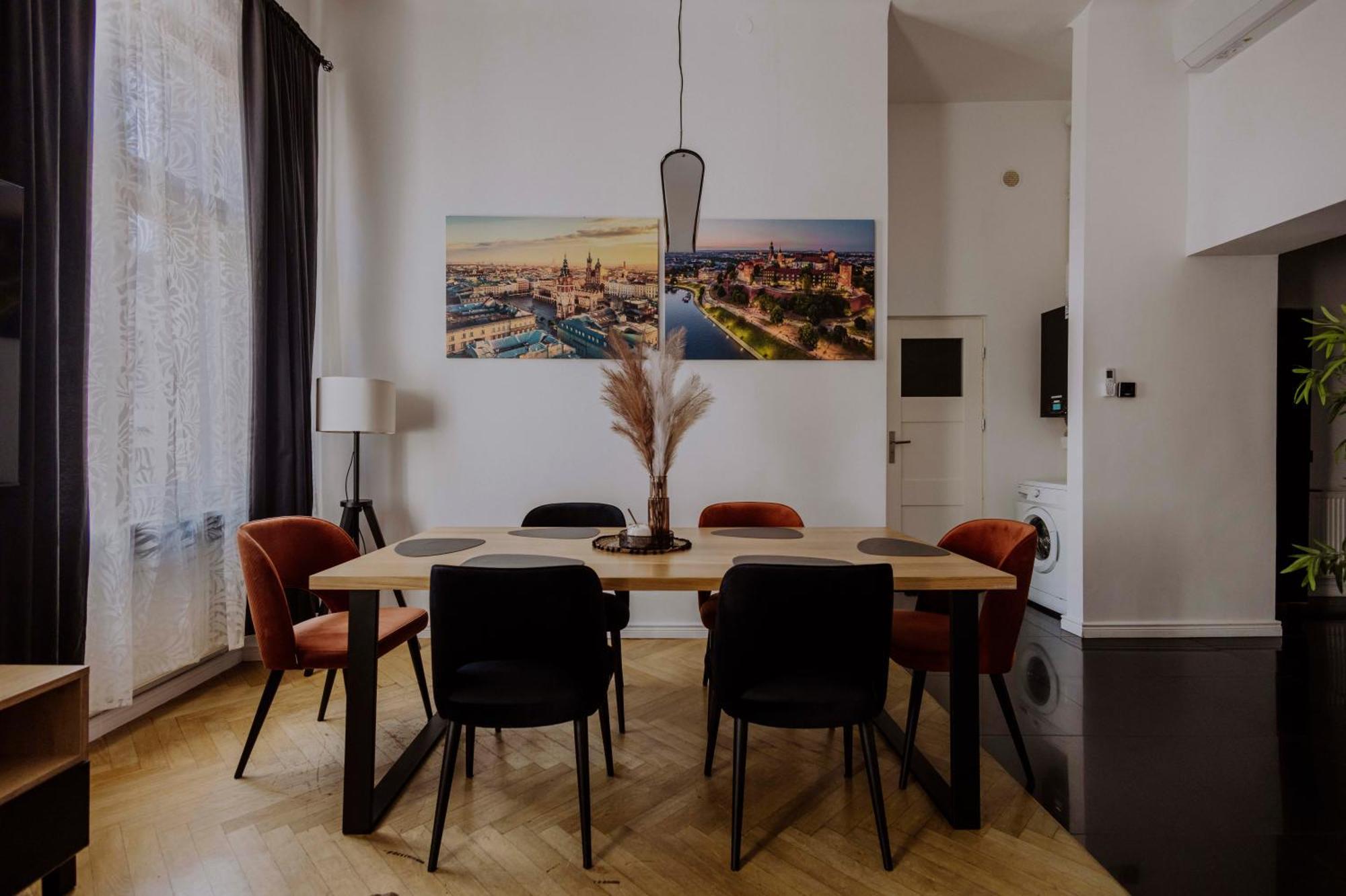 Golden Pearl - Main Square, 100 Sqm, 4 Rooms Cracóvia Exterior foto