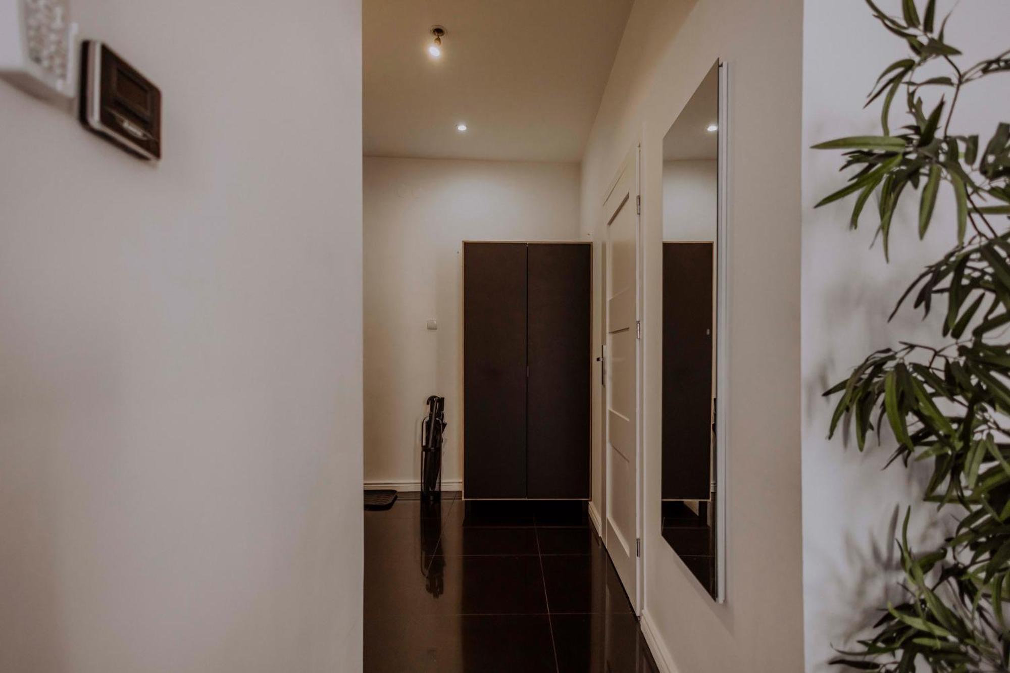 Golden Pearl - Main Square, 100 Sqm, 4 Rooms Cracóvia Exterior foto