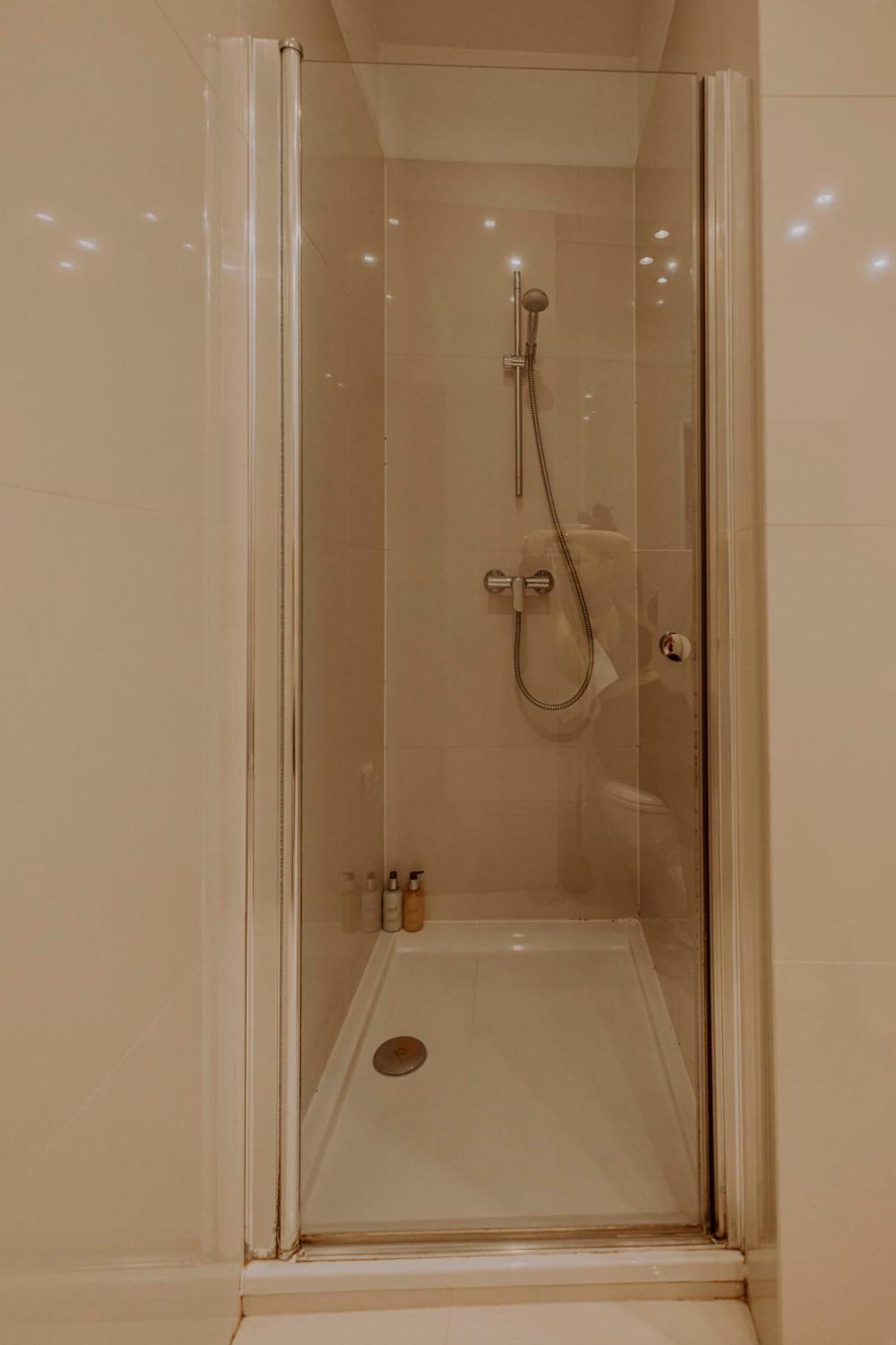 Golden Pearl - Main Square, 100 Sqm, 4 Rooms Cracóvia Exterior foto